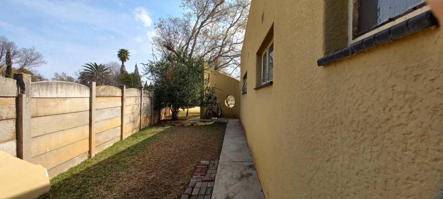 3 Bedroom Property for Sale in Flamwood North West